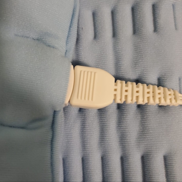 MaxHeat by SoftHeat, washable heating pad. New in Box. - Picture 8 of 15